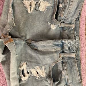American Eagle Distressed High-Waisted Short